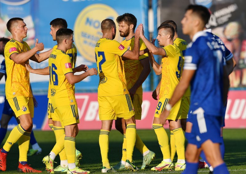 [VIDEO/FOTO] Dinamo nemilosrdno protutnjao kroz Koprivnicu; pogledajte sve fenomenalne akcije i golove s utakmice