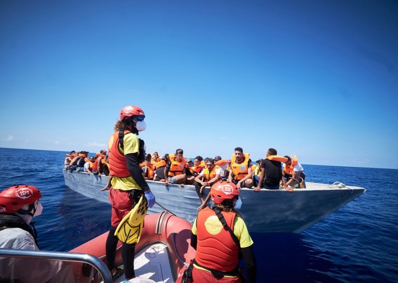 Zemlje Sredozemlja okupljene u Med 5 traže pravedniju podjelu migranata