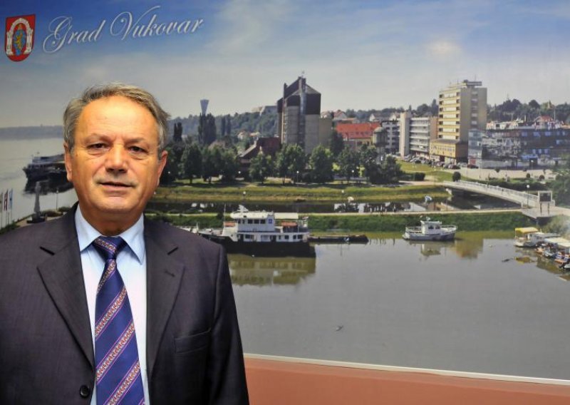 Vukovar mayor says he opposed introduction of bilingualism in 2009