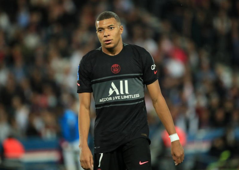 Mbappe ovo sigurno nije očekivao; iznenada se pojavila nemoralna ponuda novog kluba koja radi probleme i kvari planove Real Madridu, ali i PSG-u!