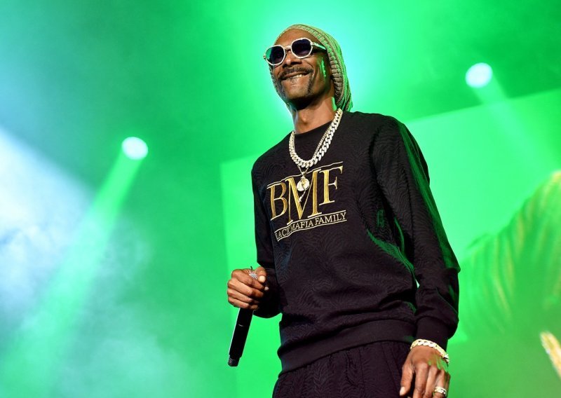 Snoop Dogg i Eminem predvode zvjezdanu postavu na 61. Super Bowlu