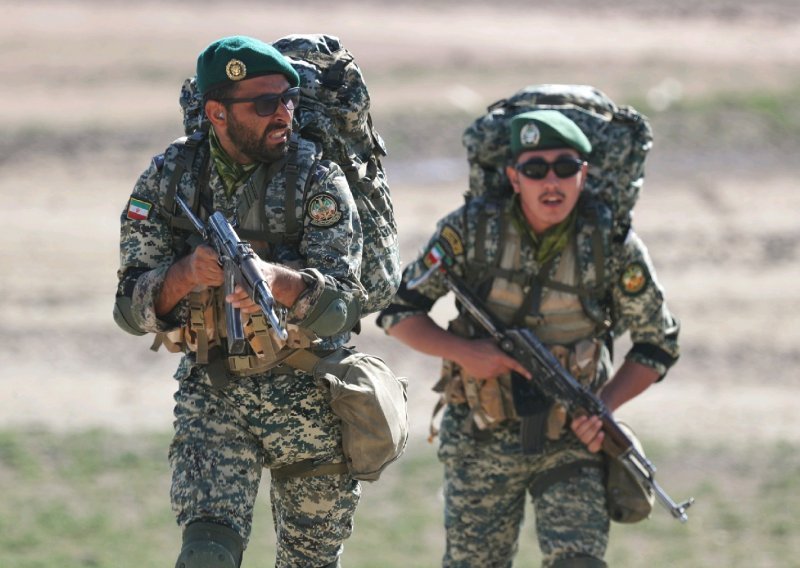 Iran započeo vojne vježbe blizu granice s Azerbajdžanom, predsjednik Alijev u čudu: 'Zašto sada?'