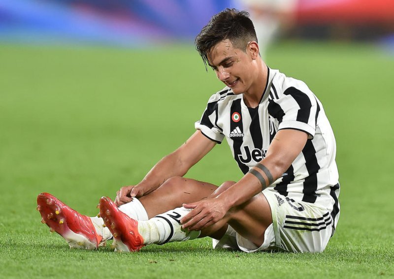 Sjajni argentinski napadač Dybala ipak ostaje vjeran Juventusu, a otkriveni su i detalji novog četverogodišnjeg ugovora; evo koliko će sada zarađivati