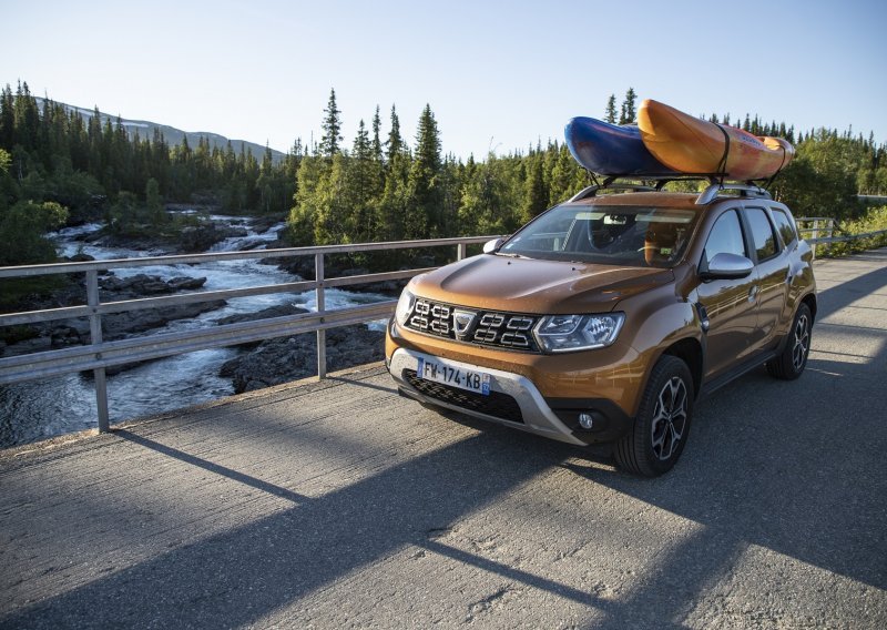 [FOTO/VIDEO] Kajakaški izazov u Laponiji: Dacia Duster je bio važan dio ove uspješne ekspedicije