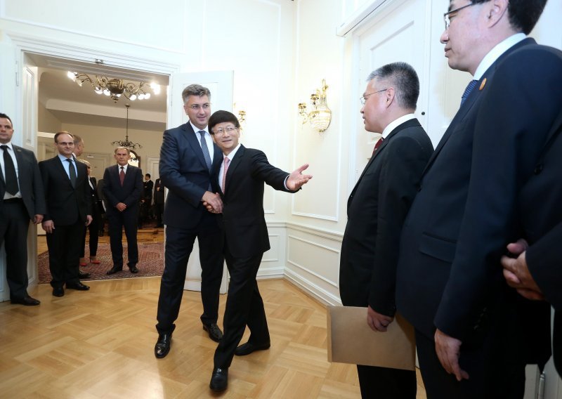 Brate Xi, hvala i doviđenja: Zašto je Litva izašla iz istočnoeuropskog partnerstva s Kinom i što će sad Hrvatska?