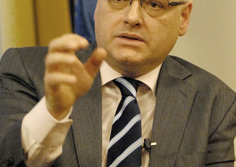 Josipović za RTS: Ulazak Hrvatske u EU koristan za Srbiju