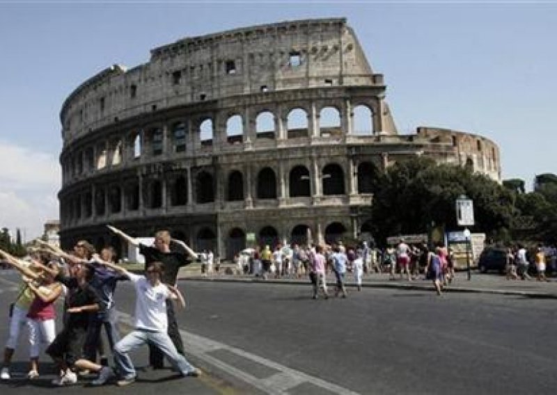 U Rimu 11 dana na godinu stojite u prometu