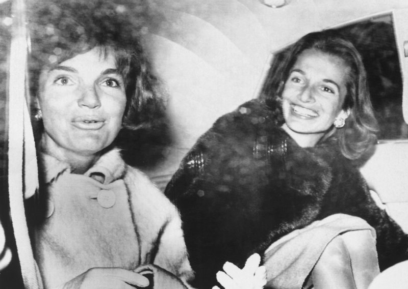 Sukob slavnih sestara trajao je od djetinjstva: 'Lee Radziwill je bila iznimno ljubomorna na Jackie Kennedy. Nije to bila mala ljubomora, već prava opsjednutost'