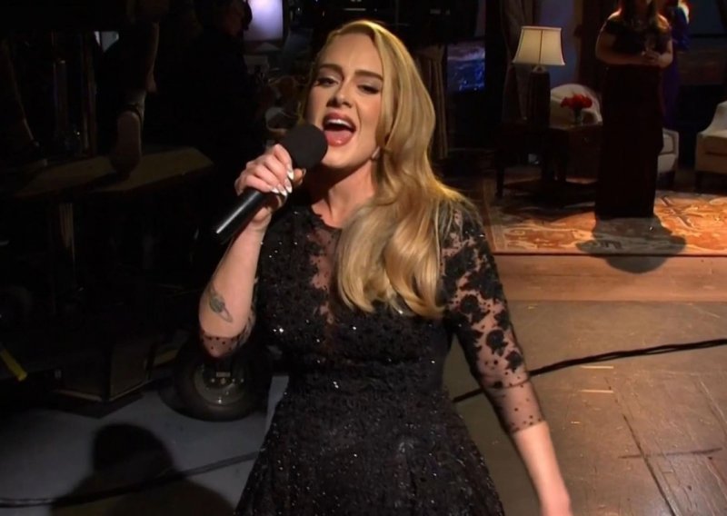 Adele ismijali obožavatelji nakon što je otkrila pravi razlog preseljenja u Ameriku