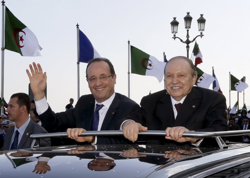Hollande u Alžiru bez isprike za pokolje i mučenja