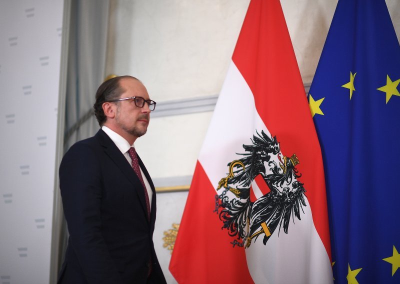 Schallenberg prisegnuo za novog austrijskog kancelara