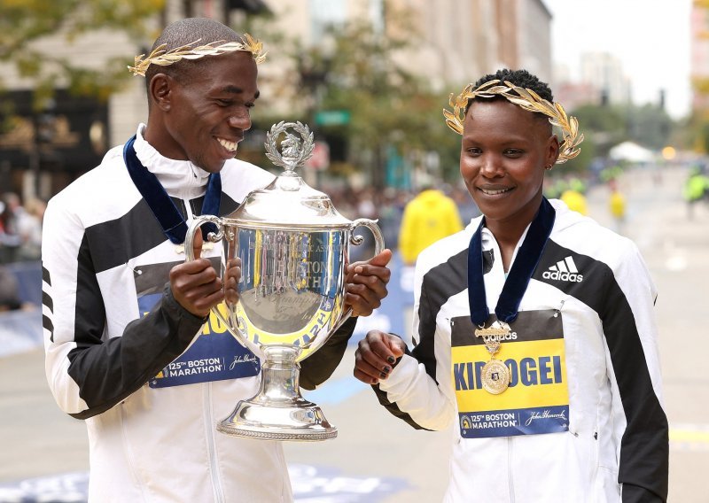 Napokon održan najstariji maraton na svijetu; na 125. izdanju u muškoj i ženskoj konkurenciji dominirala jedna zemlja