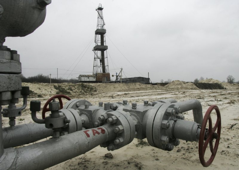 EK: Europska unija nastoji osigurati Ukrajini opskrbu plinom