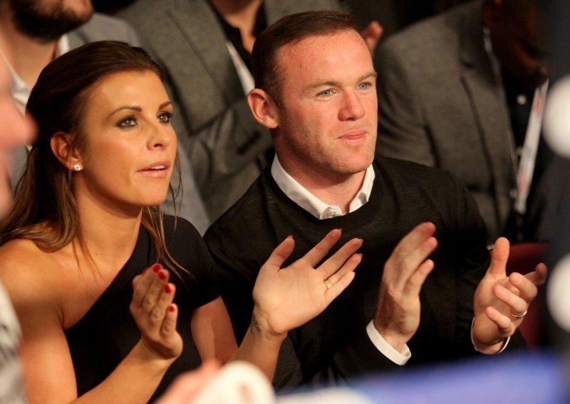 Supruga nepopravljivog Waynea Rooneyja u dokumentarcu progovorila o njegovim nevjerama