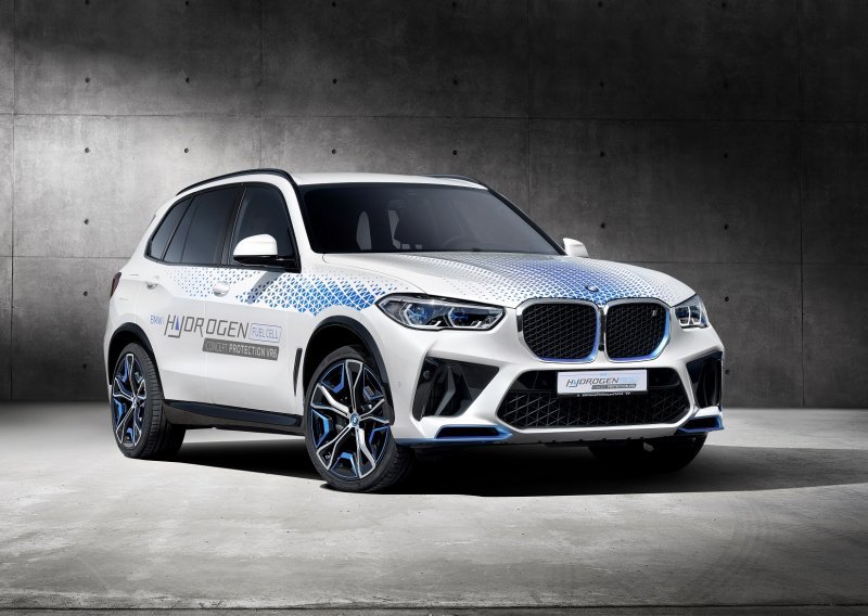 [FOTO/VIDEO] Upoznajte BMW Concept iX5 Hydrogen Protection VR6, prvo certificirano sigurnosno vozilo s pogonom na vodikove gorivne ćelije