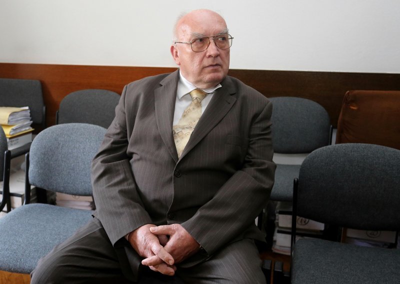 Bivši šef zagrebačke javne rasvjete Mijo Marošević osuđen na tri godine zatvora zbog mita, oduzima mu se 5,73 milijuna kuna