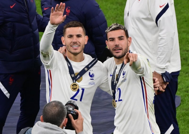 Ima li mjesta za paniku među igračima francuske reprezentacije? Već drugi zaraženi koronavirusom na zadnjem okupljanju Tricolora