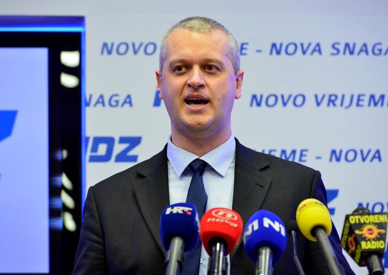 Kostopeč pozvao Tomaševića da objavi ugovore i financijsko postupanje vezane uz Arenu
