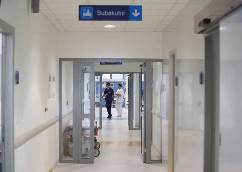 Sve više hospitaliziranih: U Rijeci razmišljaju o otvaranju drugog dijela intenzivne skrbi za covid pacijente