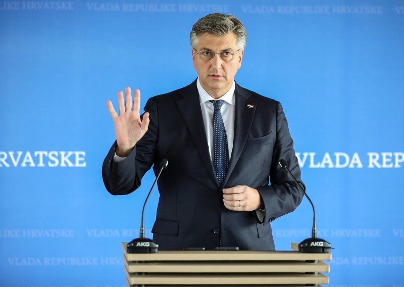 Plenković: Proizvođači plina i nafte dižu cijene ovisno o tome kakva je situacija s HDZ-om