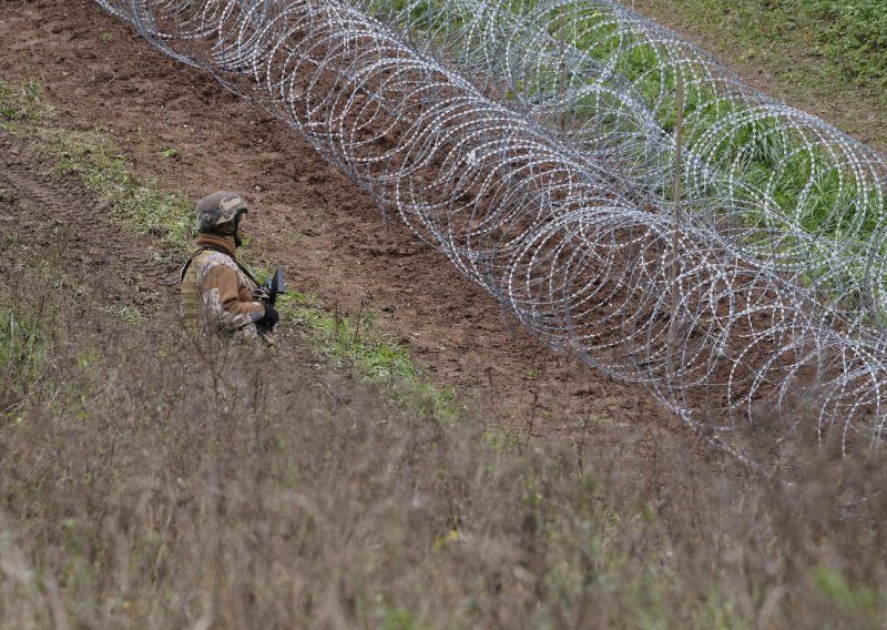 Poljska prozvala Bjelorusiju zbog tijela migranta stradalog u blizini granice