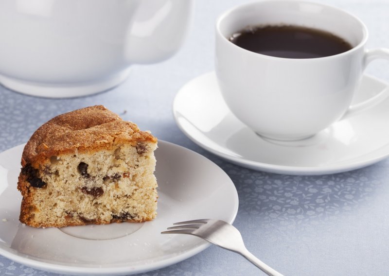 Tajna ovog finog kolača krije se u odličnim sastojcima: Sočan i ukusan biskvit obožavat ćete uz jutarnju kavu ili popodnevni čaj