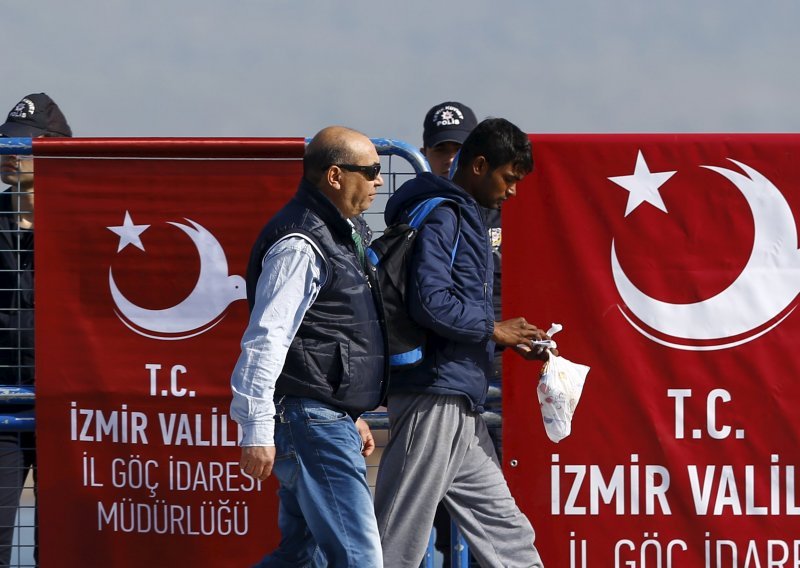 EU neće ukinuti vize Turskoj do 1. srpnja