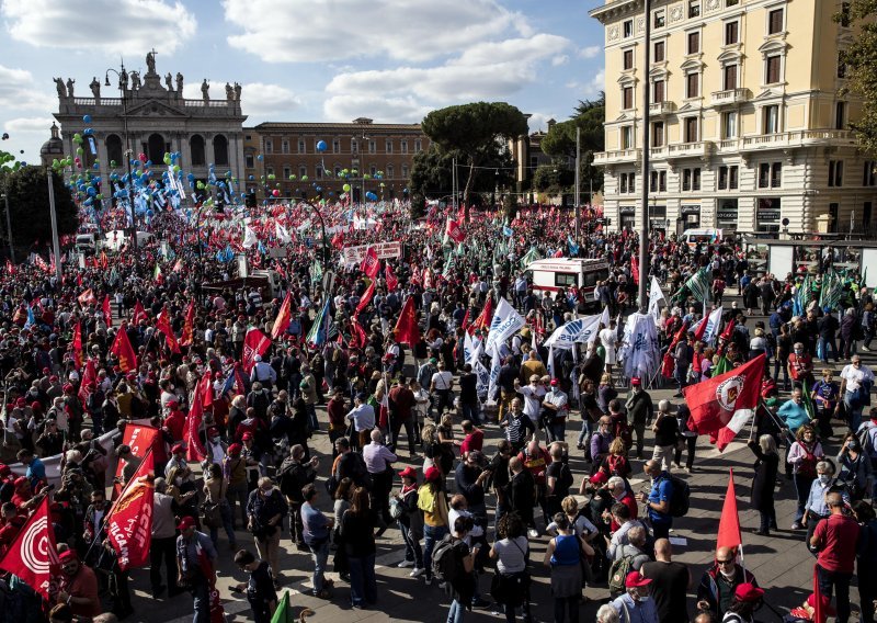 Sindikat na rubu stečaja: Imaju dug od 32.000 eura