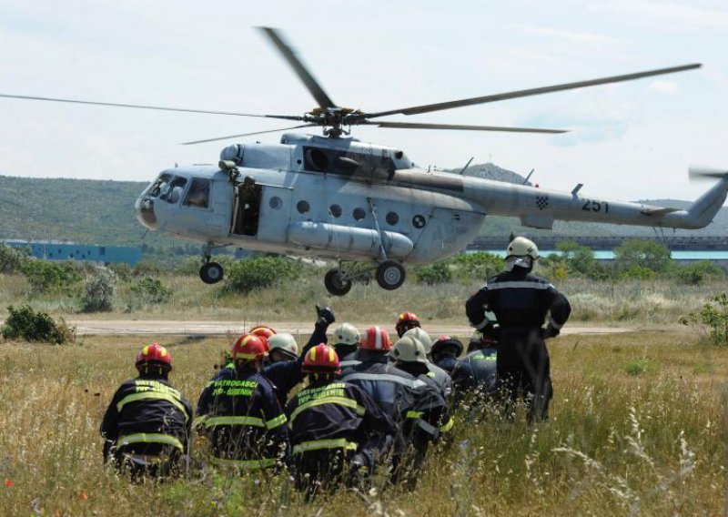 Vojni helikopteri ne mogu zadovoljiti kriterij 'zlatnog sata' u hitnoj medicini