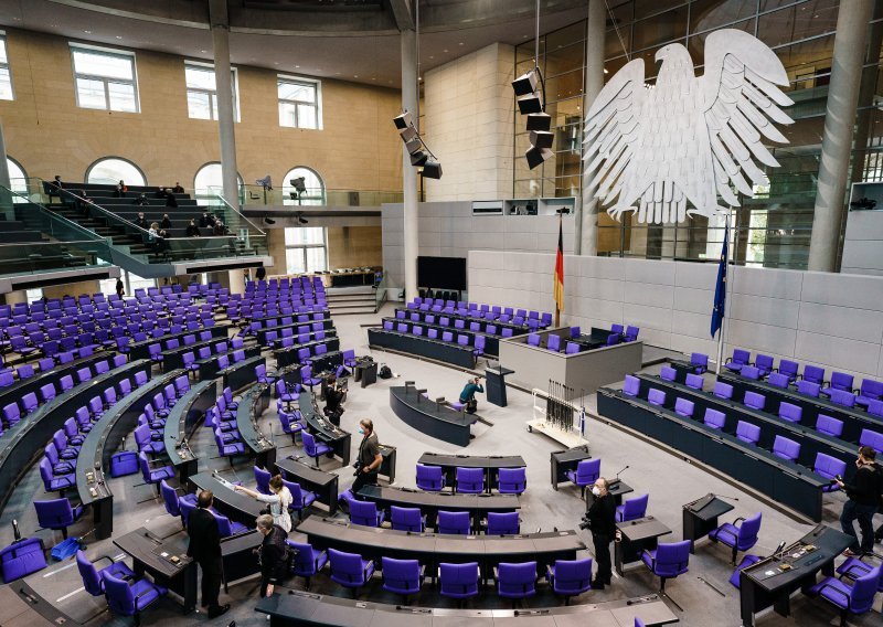 Bundestag: Liberali ne žele sjediti pored AfD-a
