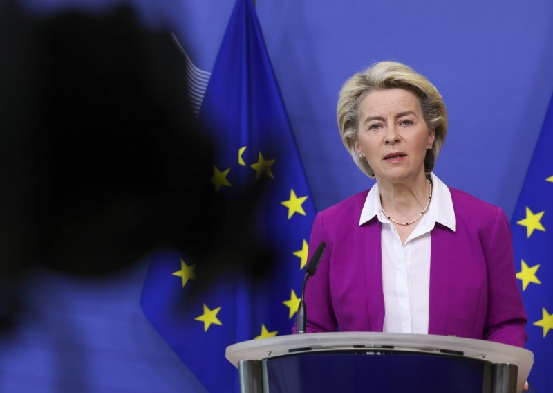 Bruxelles brani Von der Leyen zbog korištenja privatnih zrakoplova