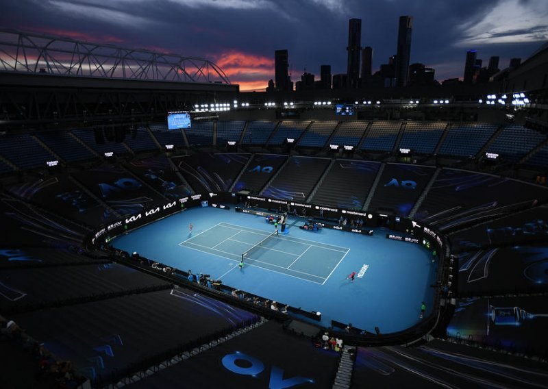 Ako je ovo istina, čeka nas nikad čudniji Australian Open; izjava premijera države Victorije o necijepljenim tenisačima mnoge je zbunila, a spominje se i Đoković