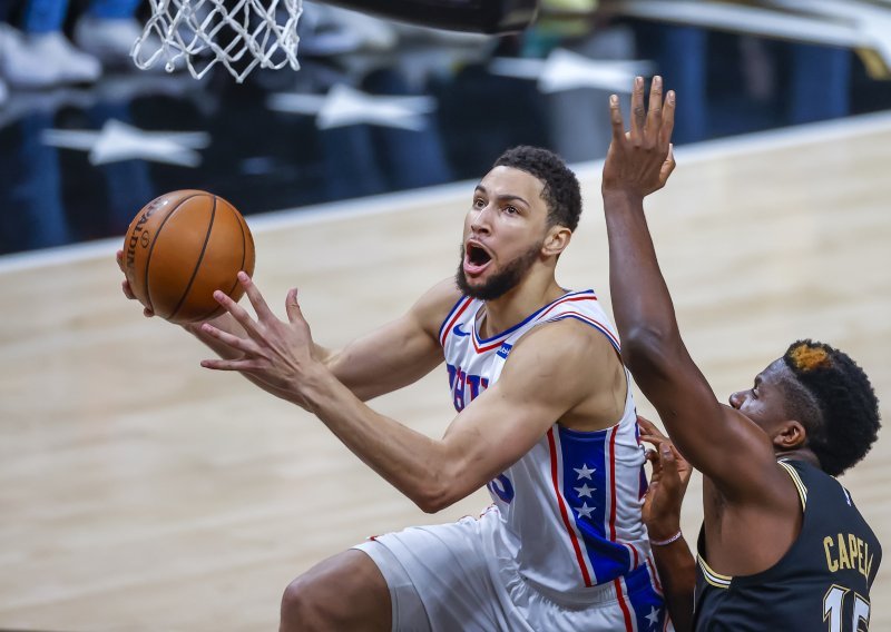 Nastavljaju se problemi s jednom od najvećih NBA zvijezda; svađao se s trenerom, napustio trening pa ga klub suspendirao