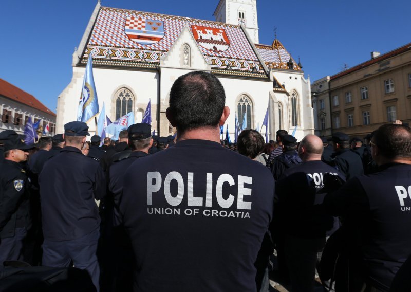 Plaće svih službenika i namještenika ovise o policajcima