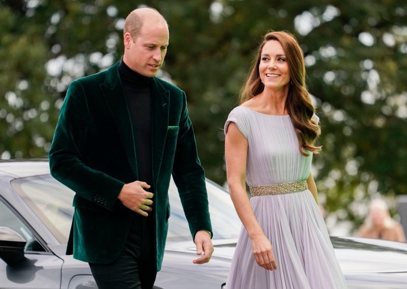Ovo se ne događa često: Kate Middleton i princ William ovim su potezom oduševili javnost