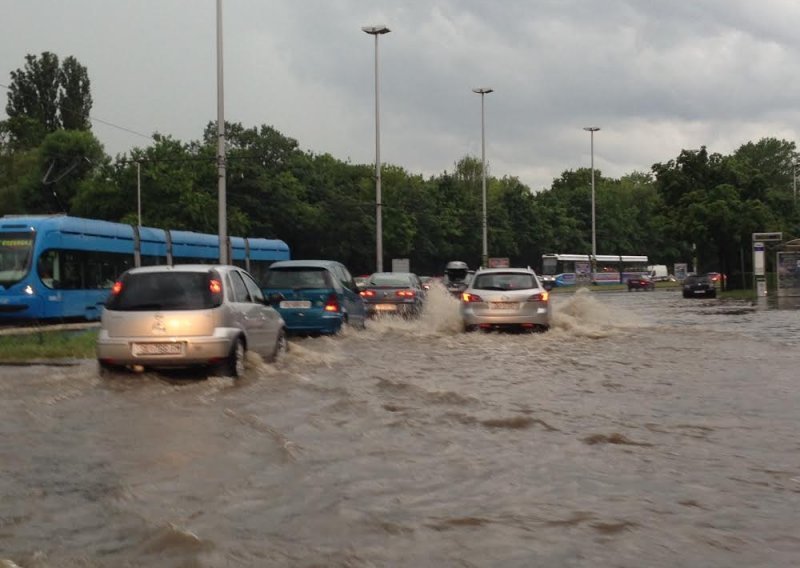 Prolom oblaka u Zagrebu, poplavljena Horvaćanska