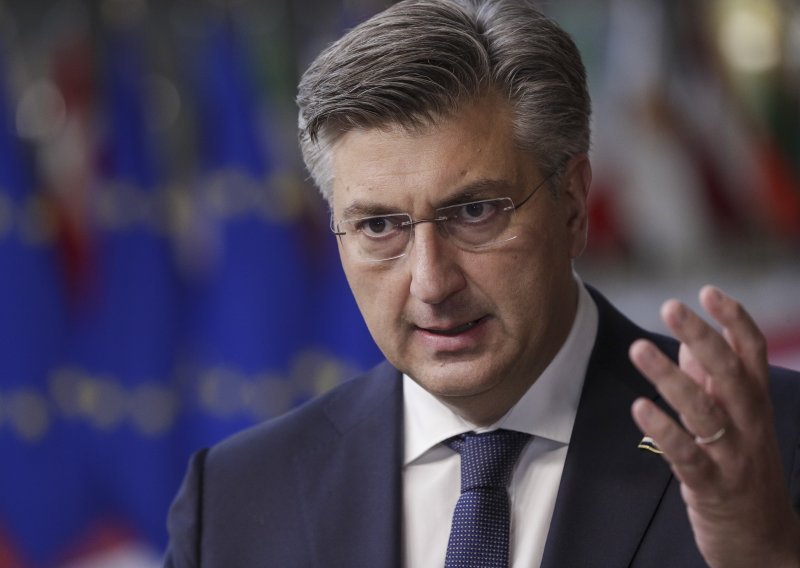 Plenković: U Hrvatskoj neće biti poskupljenja struje i plina do kraja sezone grijanja