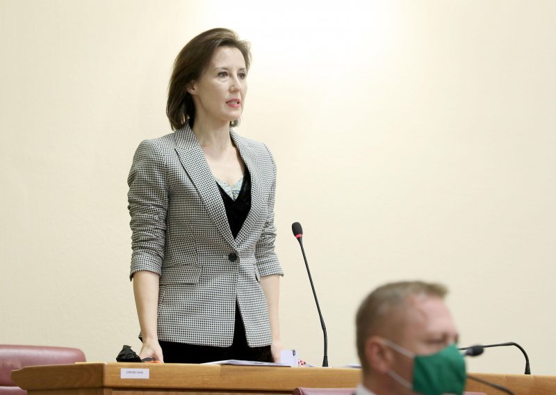 Marija Selak Raspudić: HDZ se etikete za korupciju nikad neće riješiti; Dalija Orešković: To nije etiketa, to je dijagnoza