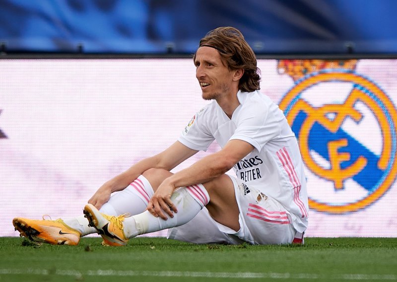 Luka Modrić uoči nedjeljnog El Clasica otkrio što obavezno napravi prije izlaska na teren; ovo su njegovi tajni rituali...