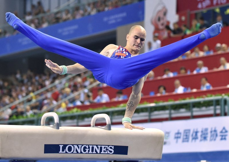 [FOTO] Filip Ude u finalu pao s konja i zbog toga ostao bez medalje; završio je kao sedmi na svijetu