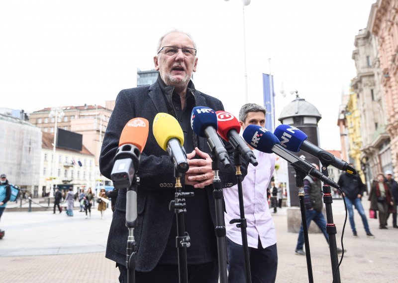 [VIDEO/FOTO] Božinović: Nema posebne najave oko covid potvrda, cijepljenje najbolje rješenje