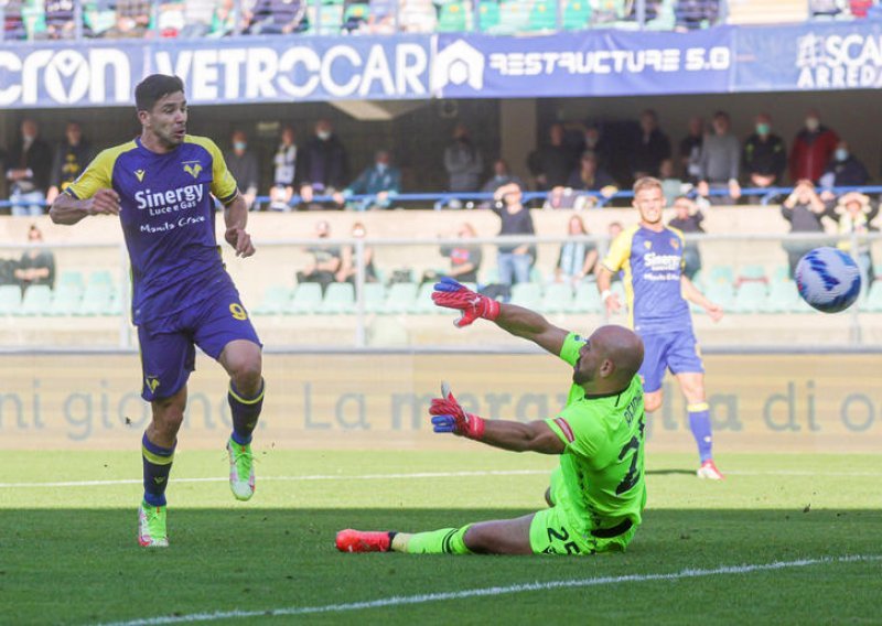 [FOTO] Igor Tudor s Veronom razbio Lazio; fantastični Giovanni Simeone zabio je sva četiri gola