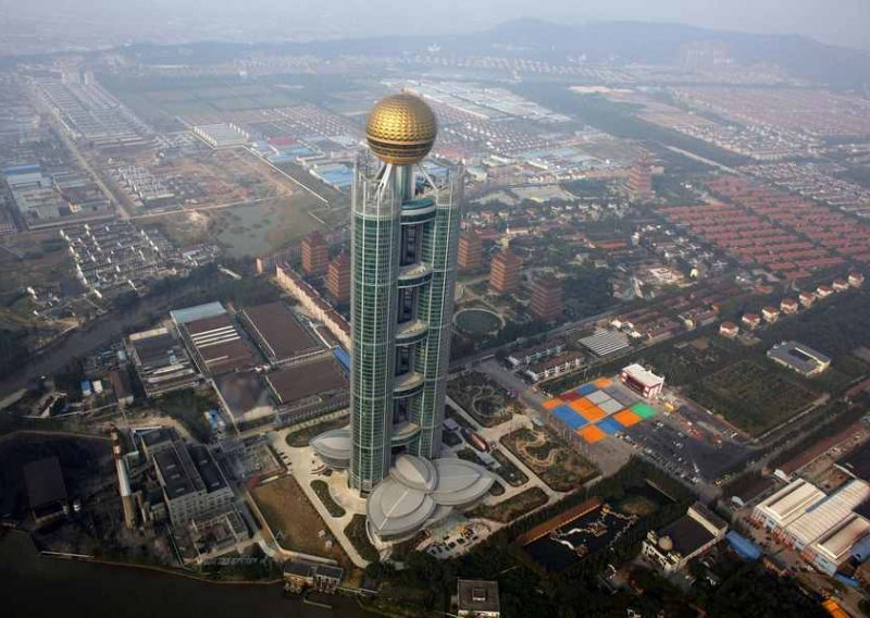 Kinesko selo dobilo jedan od najviših nebodera na svijetu