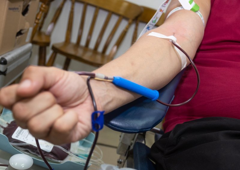 Beroš na Dan dobrovoljnih darivatelja krvi: Jedna doza može spasiti čak tri života