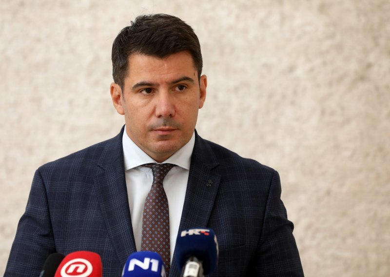 [VIDEO] Grmoja traži opoziv glavne državne odvjetnice i Plenkovićevu ostavku zbog Žalac