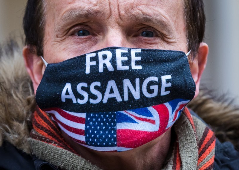 Amnesty pozvao SAD da odbaci optužbe protiv Assangea