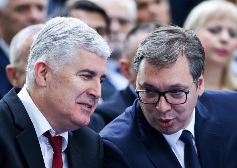 Vučić i Čović: Konstitutivni narodi u BiH samo konsenzusom mogu odlučiti o budućnosti