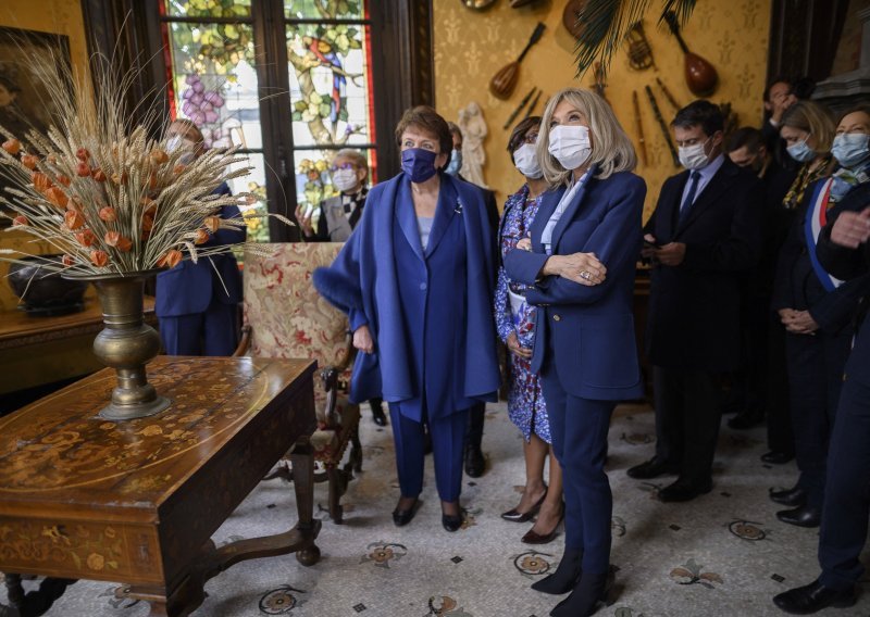 Nepogrešiva modna formula Brigitte Macron: Francuska prva dama nastavlja svoj briljantni modni niz