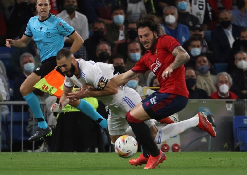 [FOTO] Nema Luke Modrića, nema ni pobjede; Real Madrid na Santiago Bernabeu s Osasunom odigrao bez golova
