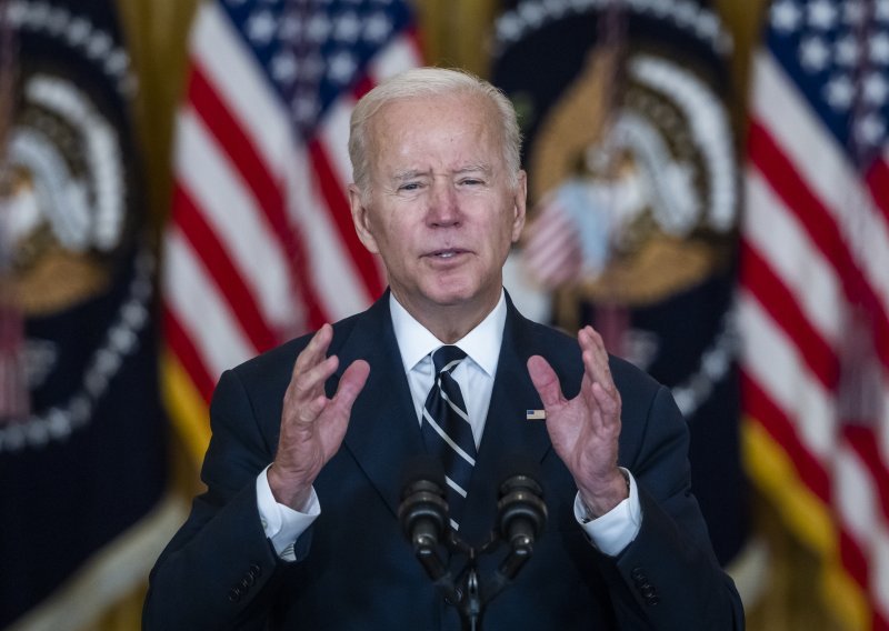 Američki predsjednik Biden: Dolazi zima i omikron...